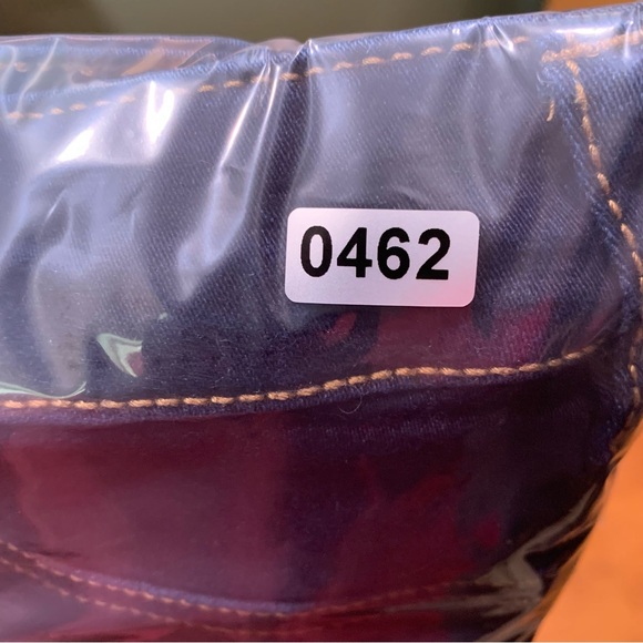 Dark‎ Wash Skinny Ankle Crop Jeans - Picture 12 of 13